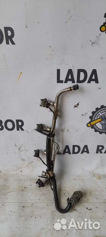 Топливная рампа 21124, 21126