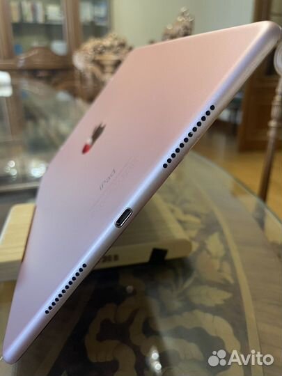 iPad pro 9.7 256gb wi-fi+cellula