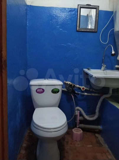 2-к. квартира, 42 м², 1/4 эт.