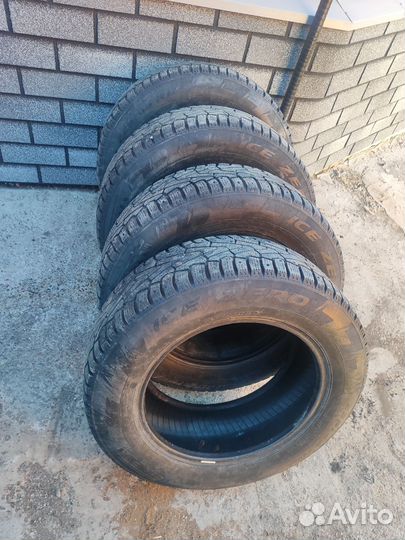 Pirelli Ice Zero 225/65 R17 106T