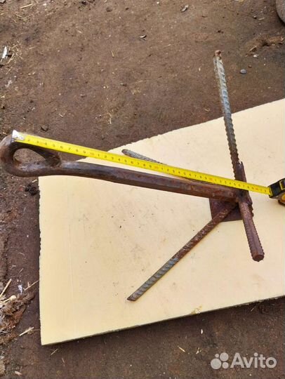 Якорь для лодки