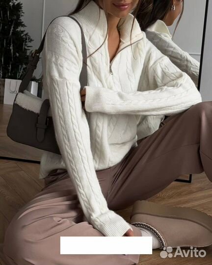 Свитер женский