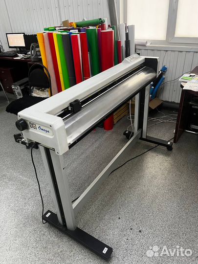 Продам режущий плоттер DGI