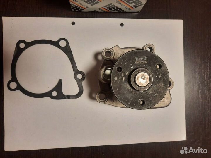 Водяной насос (помпа)