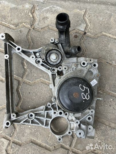 Рамка с помпой охладительной системы доч mercedes