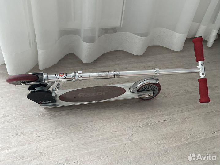 Самокат razor A125