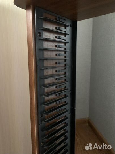 Подставка для дисков