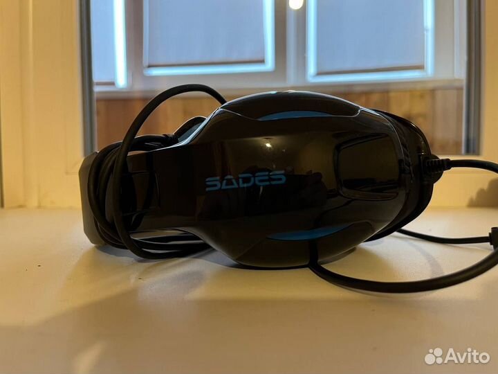 Продам наушники Sades SA-902