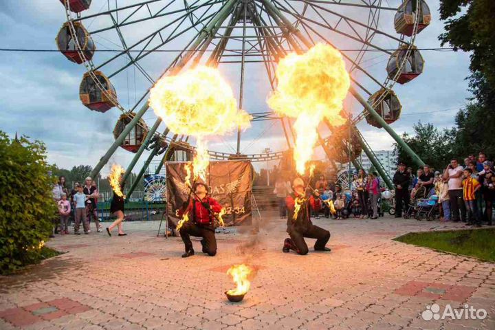 Огненное шоу Артисты на свадьбу / светодиодное шоу