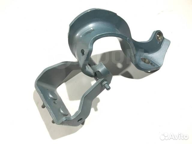 Петля багажника левая Audi A6 C6 Avant