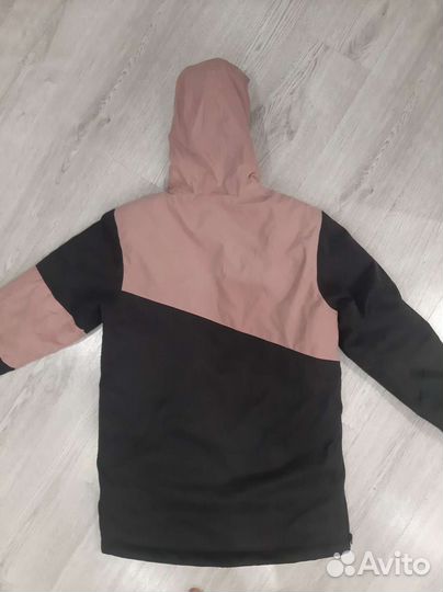Анорак сноубордический женский 44 размер