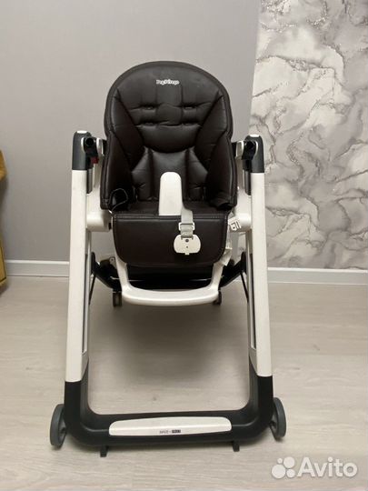 Детское кресло для кормления peg perego
