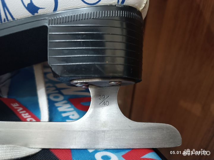 Коньки фигурные