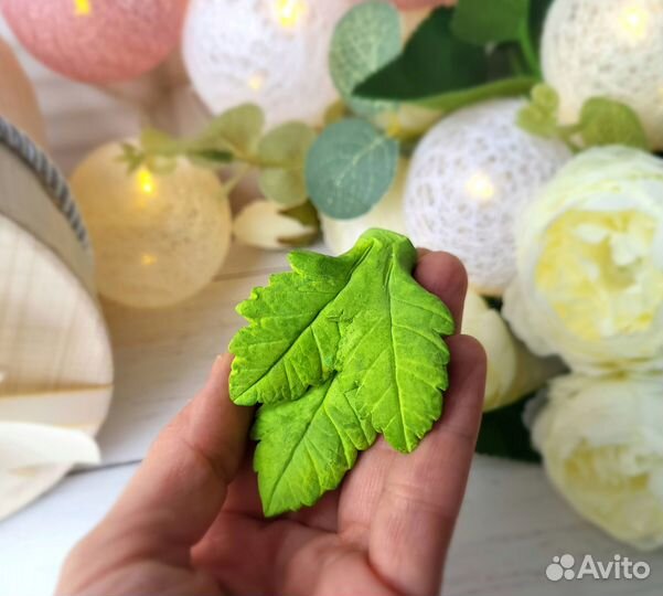 Силиконовая форма Лист для шоколада, зефира, мыла