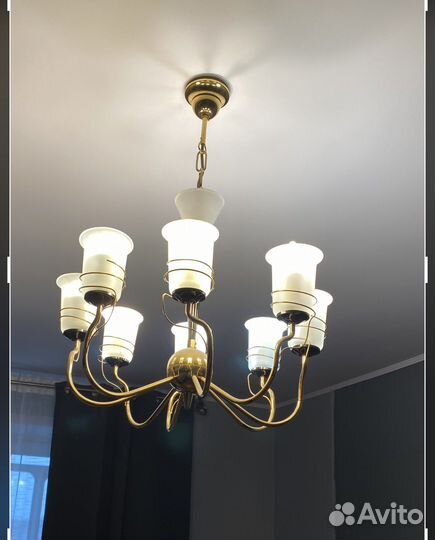Люстра 8 рожков