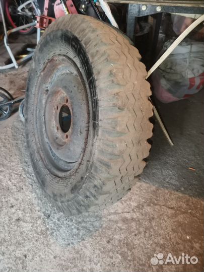 Продам 2 колеса