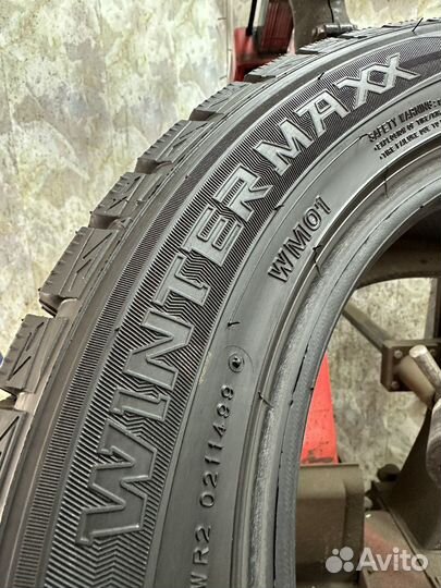 Dunlop Winter Maxx WM01 205/55 R16