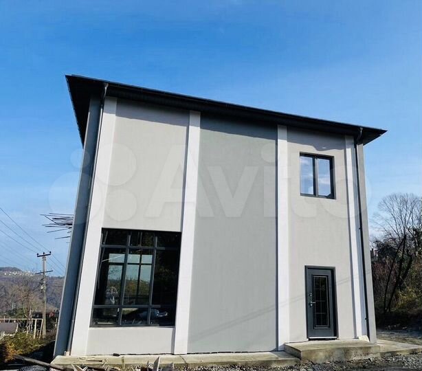 Дом 187 м² на участке 4 сот.