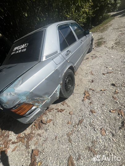 Продаёться мерседес бенс на запчасти