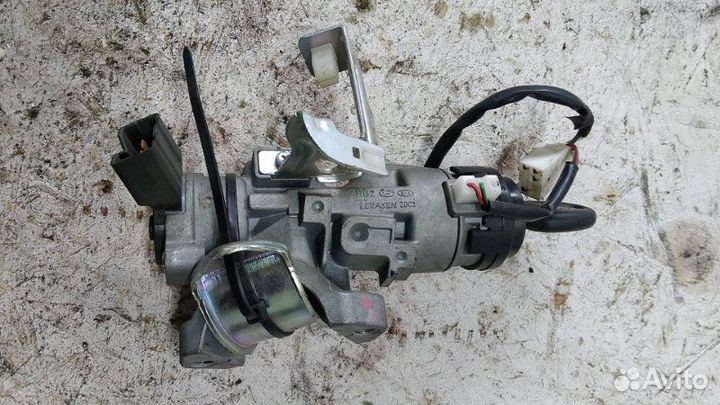 Замок зажигания Kia Rio 3