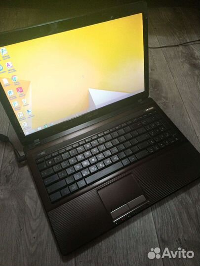 Продаю ноутбук asus