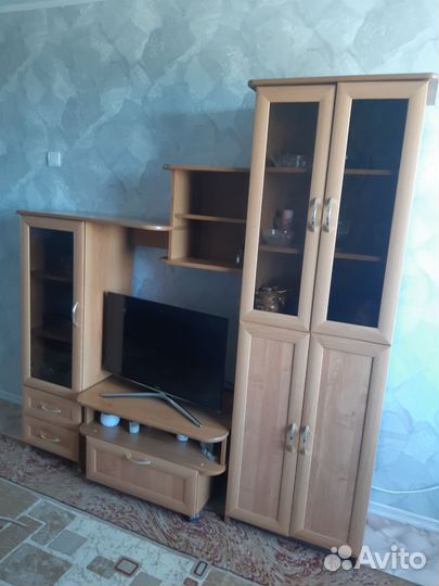 Стенка горка в гостиную бу