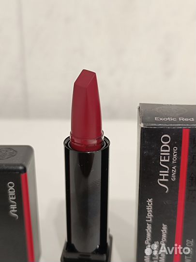 Shiseido помада