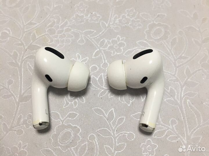 Эйрподс реплика б/у