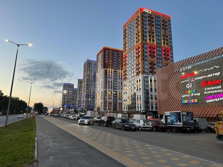 Свободного назначения, 560 м²