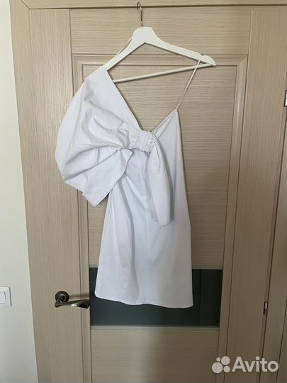 Платье с бантом maag новое