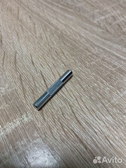 Штифт язычка складывания m365,1S,Pro