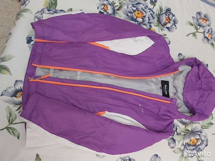 Спортивная куртка