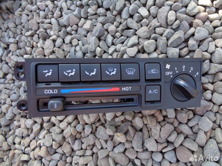 Климат-контроль Nissan Bluebird EU14 SR18DE 1996/3