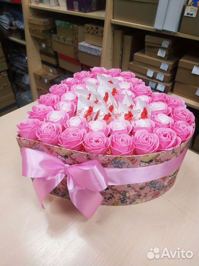 Подарочный набор кеф из мыльных роз