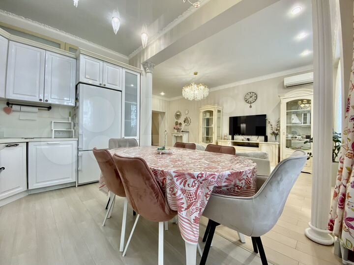 4-к. квартира, 119,9 м², 2/14 эт.