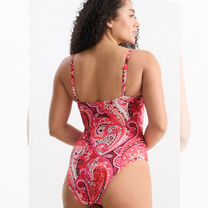 Купальник женский слитный 48 50 C&A Германия