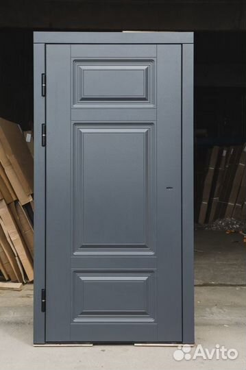 Дверь входная металлическая в квартиру утепленная