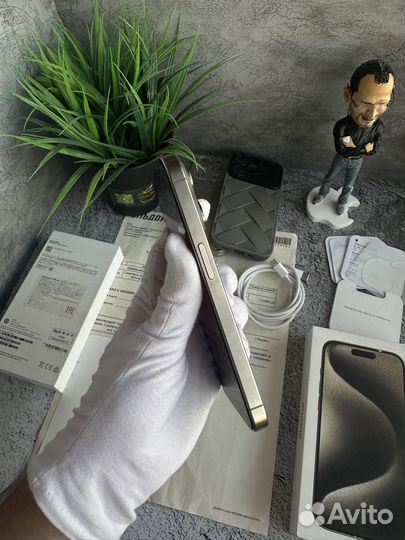 iPhone 15 Pro, 128 ГБ