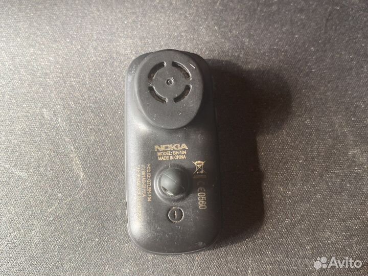 Bluetooth наушник