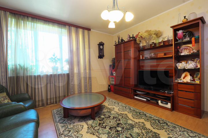 4-к. квартира, 98 м², 3/4 эт.
