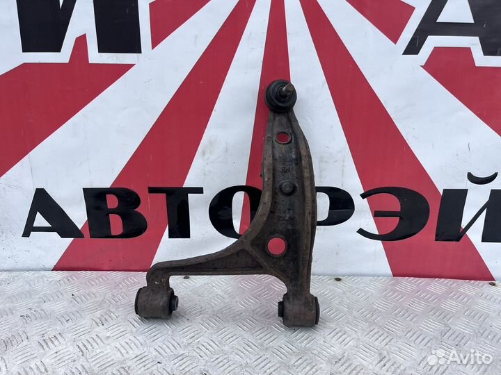 Рычаг задний правый верхний Suzuki Grand Vitara