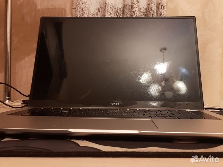 Ноутбук honor Magicbook pro