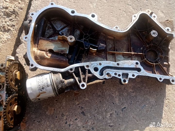 Запчасти на volkswagen polo седан бу