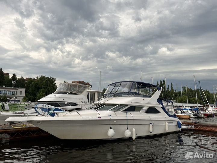 Аренда яхты Sea Ray 440 Express Bridge