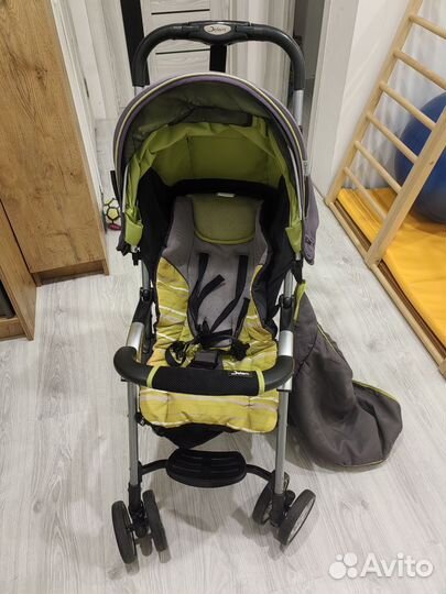 Прогулочная коляска