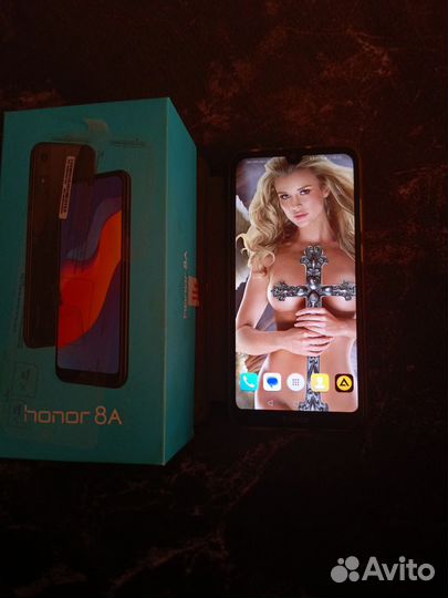 HONOR 8A, 2/32 ГБ