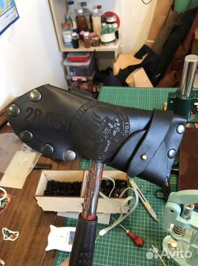 Кобура на пожарный топор с гравировкой