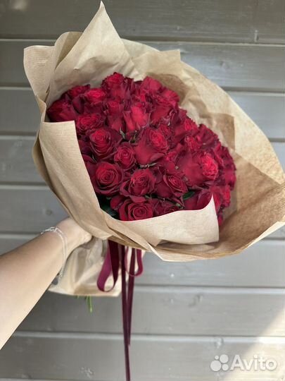 Букет из 51 красной розы