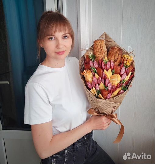 Съедобный мужской колбасный букет