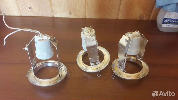 Светильник потолочный, лампы